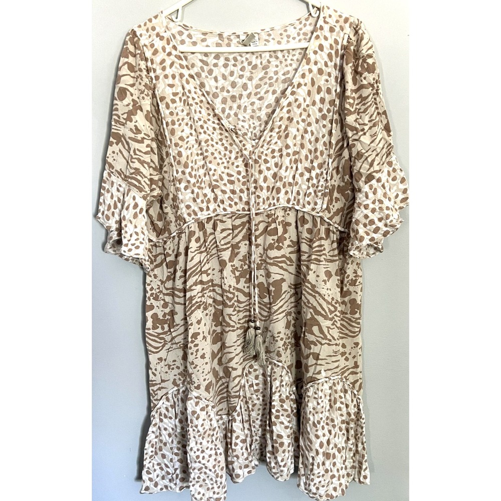 Versona Dress Womens XL Beige Tan Animal Print Boho Ruffle Hem V Neck Peasant